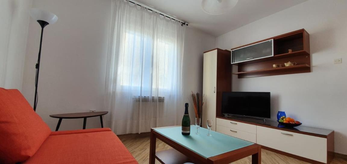Apartments Gracijela Pula Exterior foto